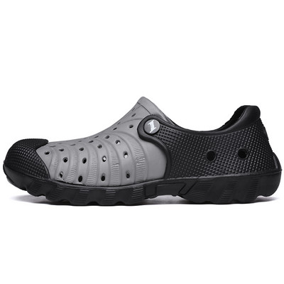 2020 Outdoor Vīriešu Sandales Crocks Summer Hole Shoes Crok Gumijas koka tupeles Vīriešu EVA Dārza Kurpes Melnas zilas Pludmales Sandales Čības