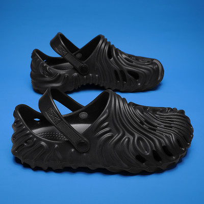 2020 Outdoor Vīriešu Sandales Crocks Summer Hole Shoes Crok Gumijas koka tupeles Vīriešu EVA Dārza Kurpes Melnas zilas Pludmales Sandales Čības