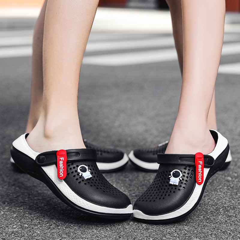 2023. gada zīmola vasaras pludmales sandales vīriešiem modes slidkalniņi EVA čības vīriešu mājas dārzs ikdienas apavi Vīriešu luksusa apavi oriģinālās čības