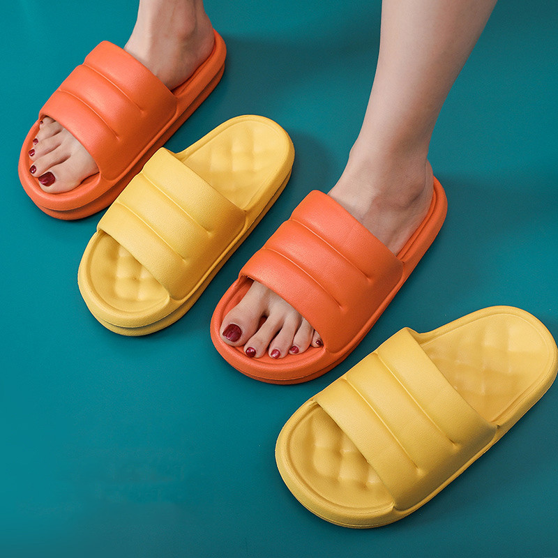 Čības Sievietēm Ērtas Mīkstas EVA Slaidi Bieza Platforma Mājas Apavi Sievietēm Vasaras Sandales Sieviešu Vannas istabas Neslīdošas čības