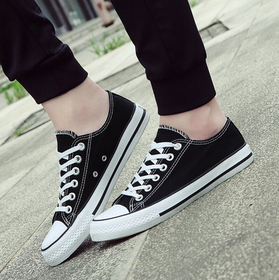 Classic skateboarding shoes Women sneakers canvas Shoes fashion Women sneakers shoes Flat Lover shoes factory ST22