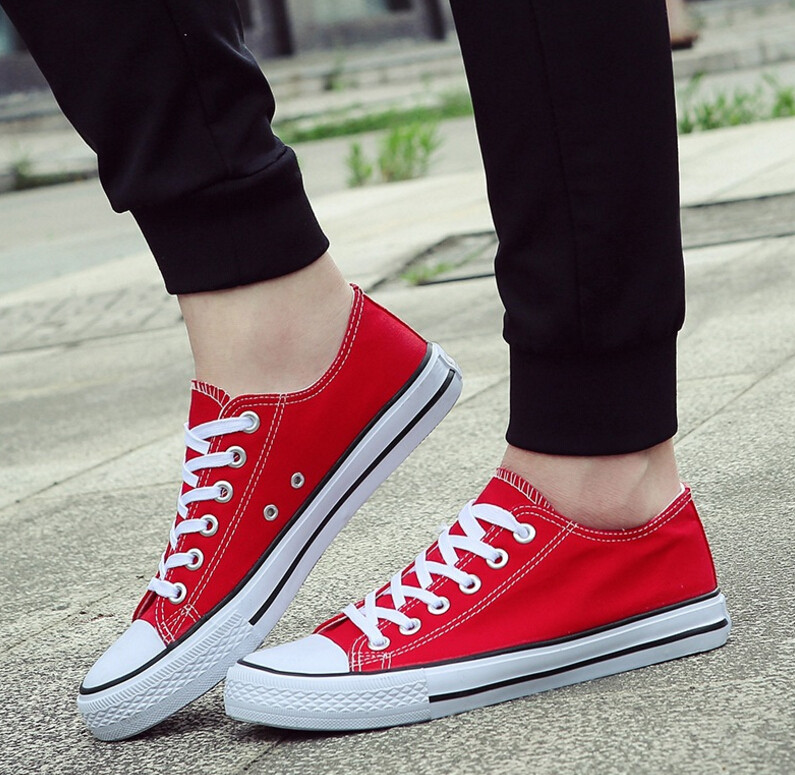 Klasszikus gördeszkás cipő Női tornacipő vászon Cipő divat Női tornacipő cipő Flat Lover cipő gyár ST22