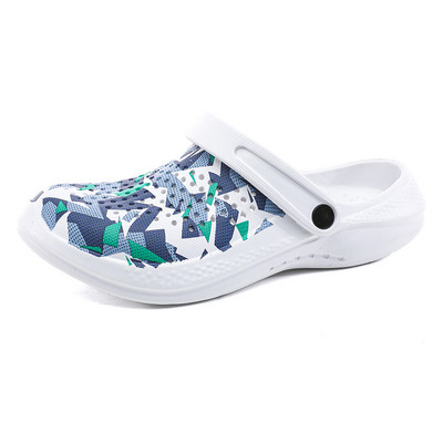 Originalne ljetne muške sandale Lagane EVA ležerne klompe Muške vrtne cipele 2023 Nove cipele za plažu na otvorenom Muške ravne papuče