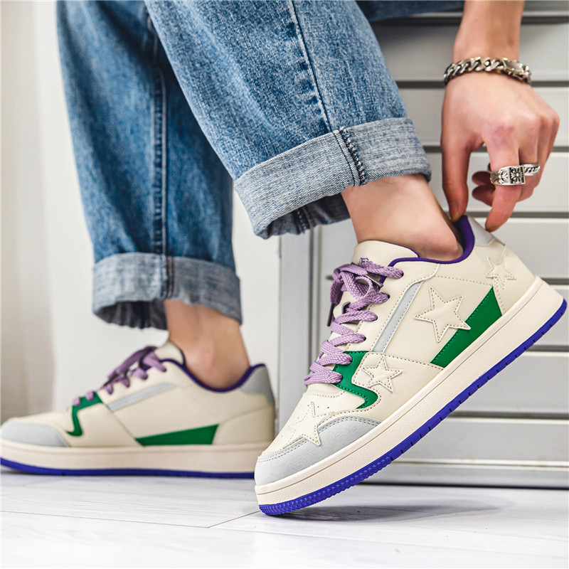 Κορυφαία ανδρικά καθημερινά παπούτσια μόδας Πολυτελής σχεδιαστής Μαύρα αθλητικά παπούτσια για σκέιτμπορντ για εξωτερικούς χώρους Ανδρικά λευκά αθλητικά αθλητικά παπούτσια σε πιατέλα