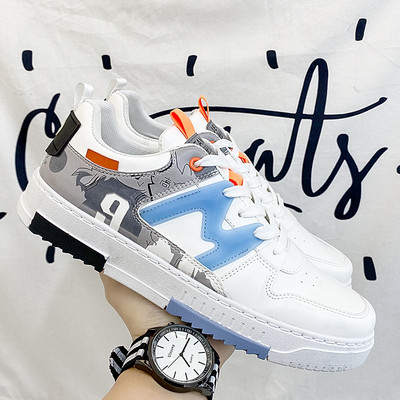 Férfi divatos sportcipők új gördeszkacipők, fűzős, légáteresztő, alacsony járócipők, alkalmi, vulkanizált, tervezői cipők férfiaknak