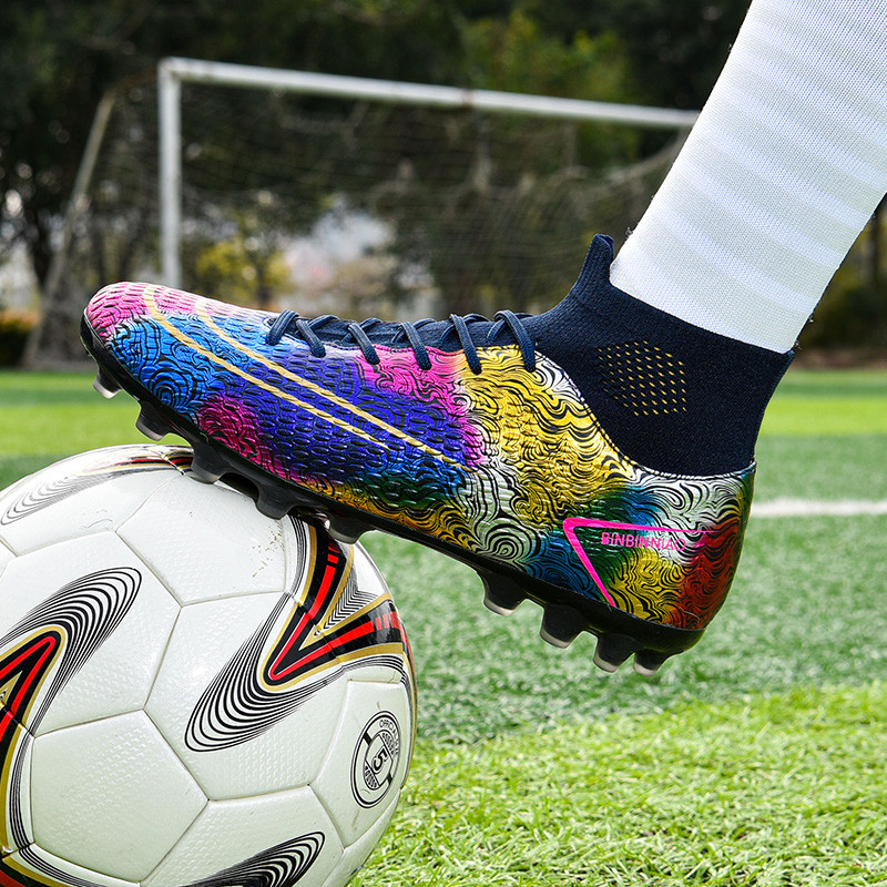 Nauji futbolo bateliai AG/TF Neslystantys lauko futbolo batai itin lengvi vaikiški futbolo segtukai porai vyriški didelio dydžio sportbačiai