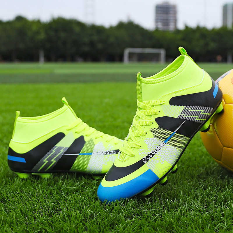 Felnőtt professzionális AG/TF futballcipők csúszásmentes, hosszú tüskés futballcipők fiatal gyerekeknek, magas bokával ellátott, füves futballcipők