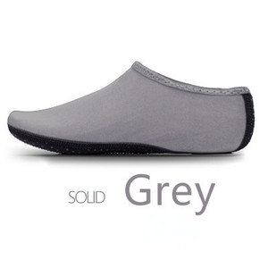 Unisex Neslīdoši ūdens apavi pārim, čības, peldēšana, pludmales apģērbs sievietēm vīriešiem, vasaras jūras niršanas sandales Ātri nožūst sērfošanas kedas 2023