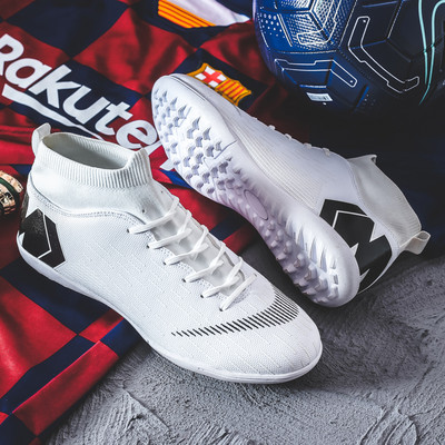 ZHENZU Meeste Poiste Jalgpallijalatsid Valged Mustad Jalgpallisaapad Kõrge pahkluu Laste Klambrid Treening Sporditossud Suurus Eu 35-44