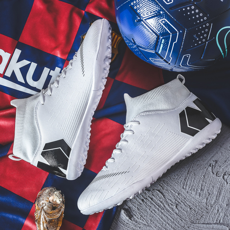 ZHENZU Meeste Poiste Jalgpallijalatsid Valged Mustad Jalgpallisaapad Kõrge pahkluu Laste Klambrid Treening Sporditossud Suurus Eu 35-44