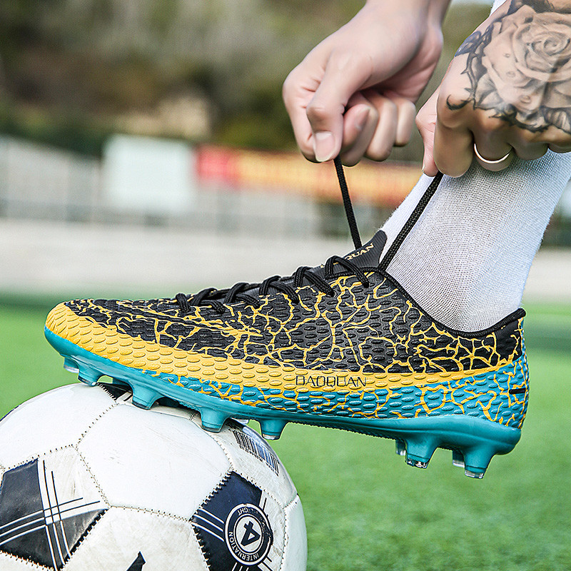 ZHENZU 32-47 méretű gyepfocicipő férfi fiú tornacipő eredeti futballcipő AG TF gyerek foci kapcsos edzőcipő