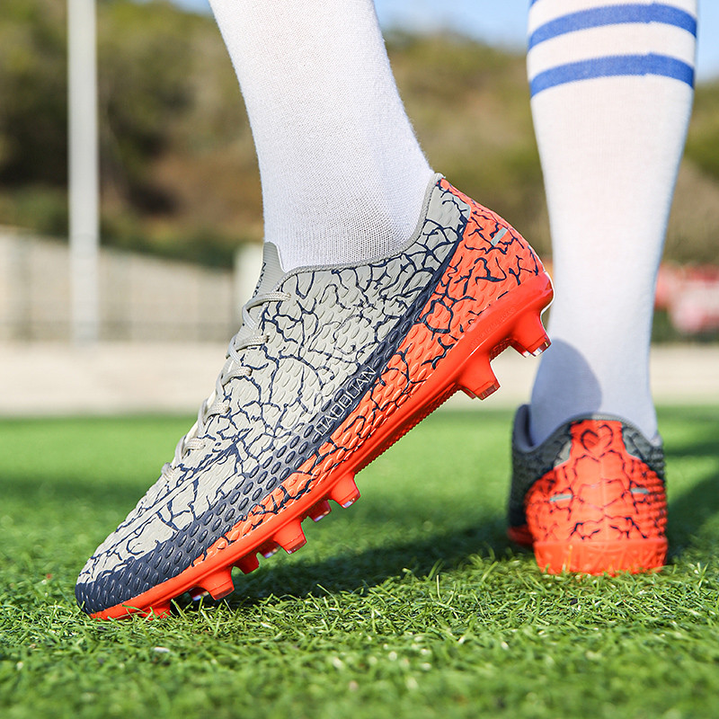 ZHENZU 32-47 méretű gyepfocicipő férfi fiú tornacipő eredeti futballcipő AG TF gyerek foci kapcsos edzőcipő