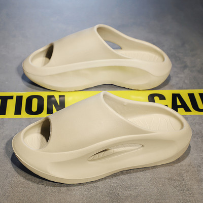 Zīmolu vasaras čības sievietēm vīriešiem ar biezu dibenu platformas slaidi mīkstas EVA dobas unisex sporta sandales āra pludmales apavi