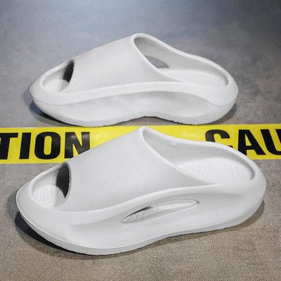 Zīmolu vasaras čības sievietēm vīriešiem ar biezu dibenu platformas slaidi mīkstas EVA dobas unisex sporta sandales āra pludmales apavi