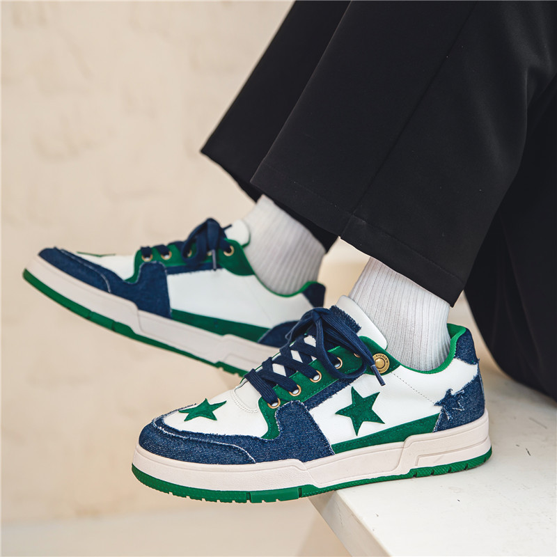 Top Férfi Alkalmi Cipők Divat Luxus Designer Fekete kültéri sport gördeszkacipők Férfi fehér edzőcipők Plate-forme tornacipők