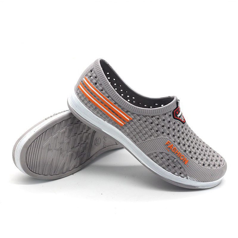 Kültéri sportszandálok férfi gyorsan száradó strandcipők nyári légáteresztő puha kerti klumpa Férfi csúszásmentes gumi kültéri papucs