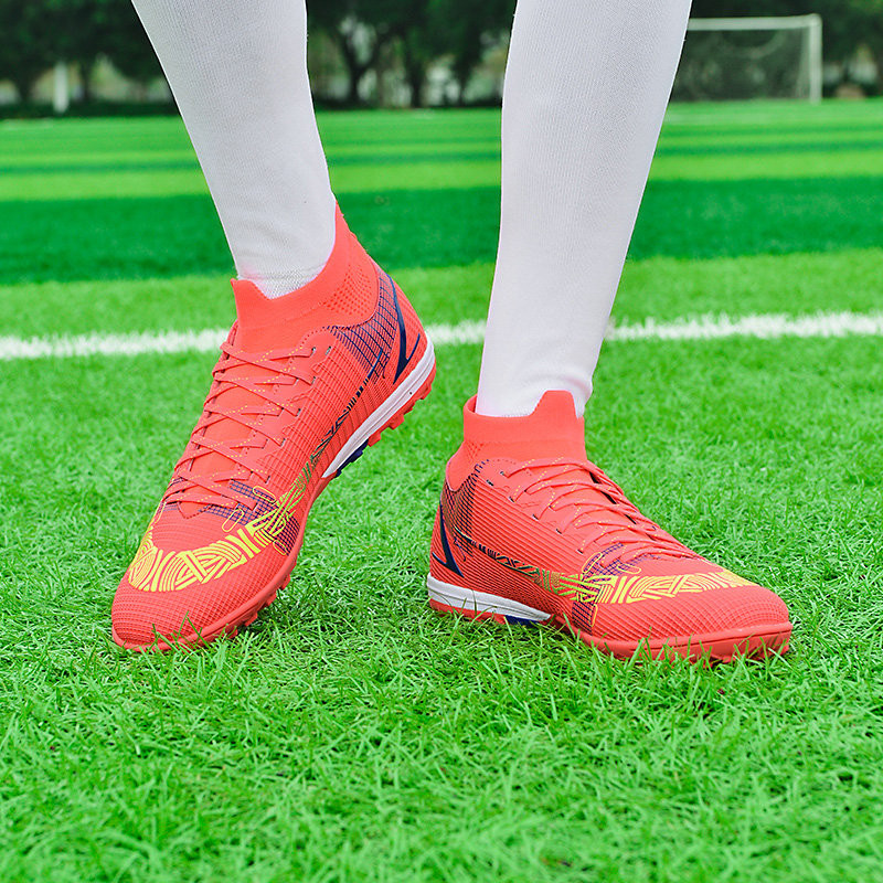 Kiváló minőségű professzionális futballcipők férfi női szupersztár turf futballcipők férfi légáteresztő zokni Futsal cipők botas futbol