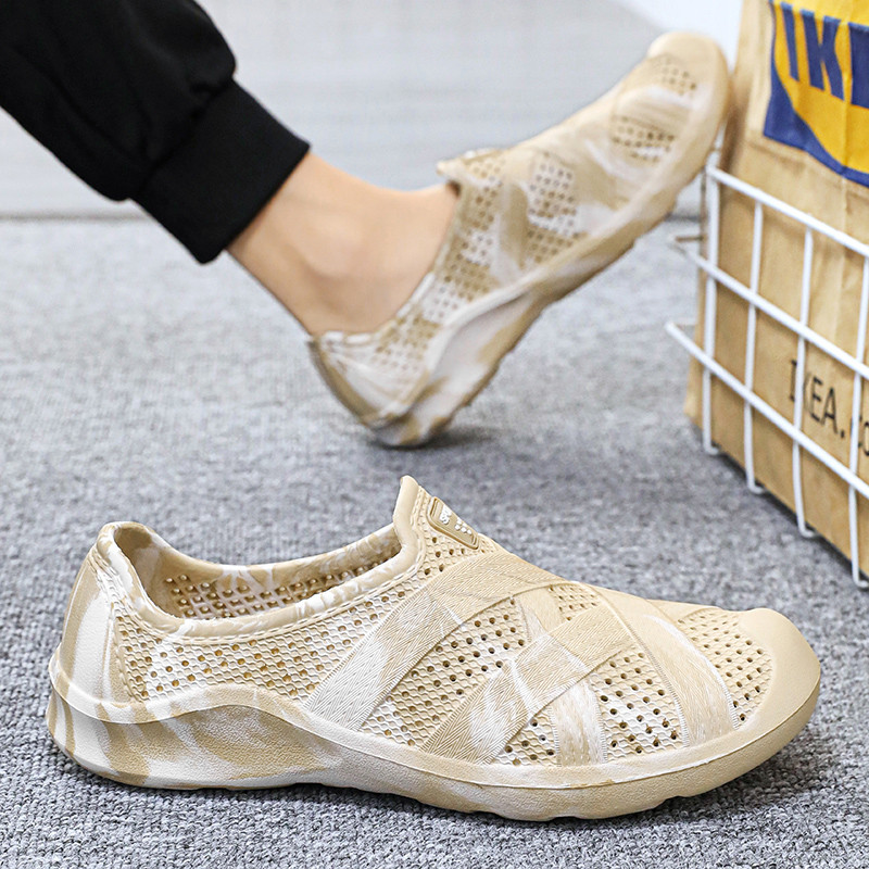 BOANXIL vīriešu vasaras pludmales sandales Modes un daudzpusīgas neslīdošas caurumu kurpes Ērtas un elpojošas āra ikdienas apavi