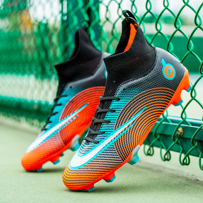 Gamintojas Mados Kojinės Futbolo Batai Vyrai Moteriški Ilgi Spygliukai Profesionalūs futbolo sportbačiai Vyriški Kvėpuojantys Futsal Cleats Botas Futbol