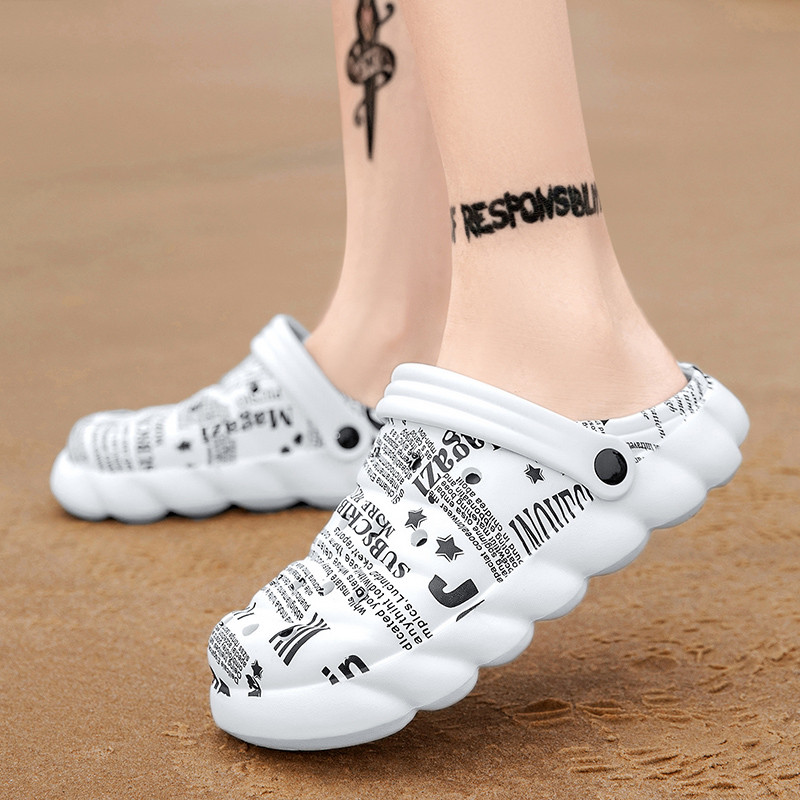 2022. gada vasara Jaunas Vīriešu koka tupeles Sandales EVA Vieglas Pludmales Čības Neslīdošas Mūlis Vīriešu Sieviešu Dārza Tukšas Apavi Ikdienišķas Flip Flops