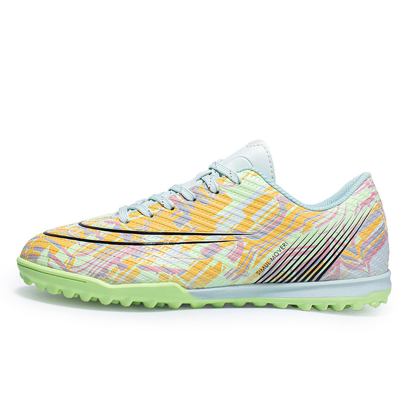 Új futballcipő csúszásgátló TF kiváló minőségű légáteresztő kültéri füves edzés sport férfi női tornacipő gyermek focicipő