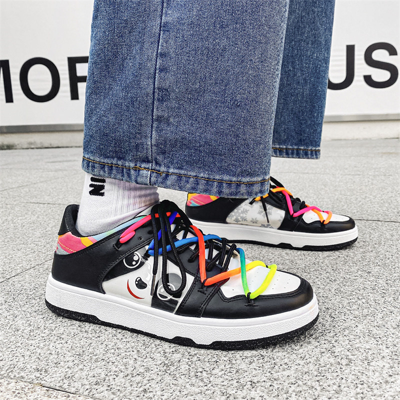 2023. aasta mood Paelad Meeste rulakingad Armsad Anime Panda tossud Meeste Naiste Disaintossud Unisex Madalad lõuendikingad