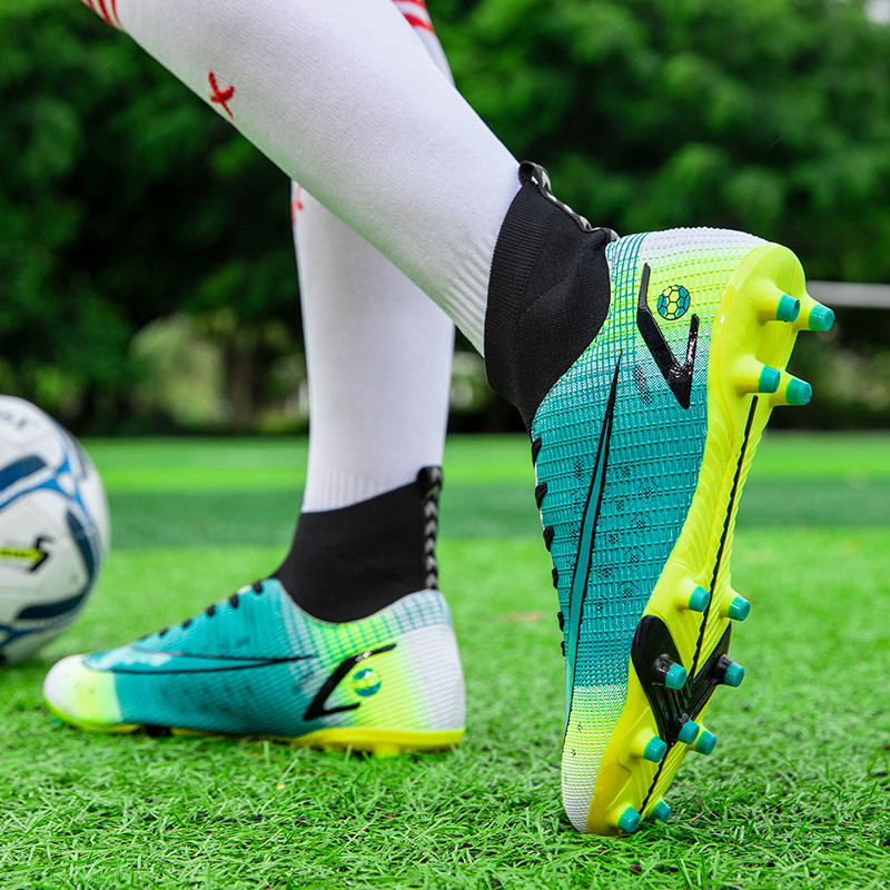 Vīriešu futbola apavi Profesionāli treniņi FG/AG Krampon Futbola zābaki Futsal Sporta apavi bērniem Chuteira De Campo Turf Futbola apavi