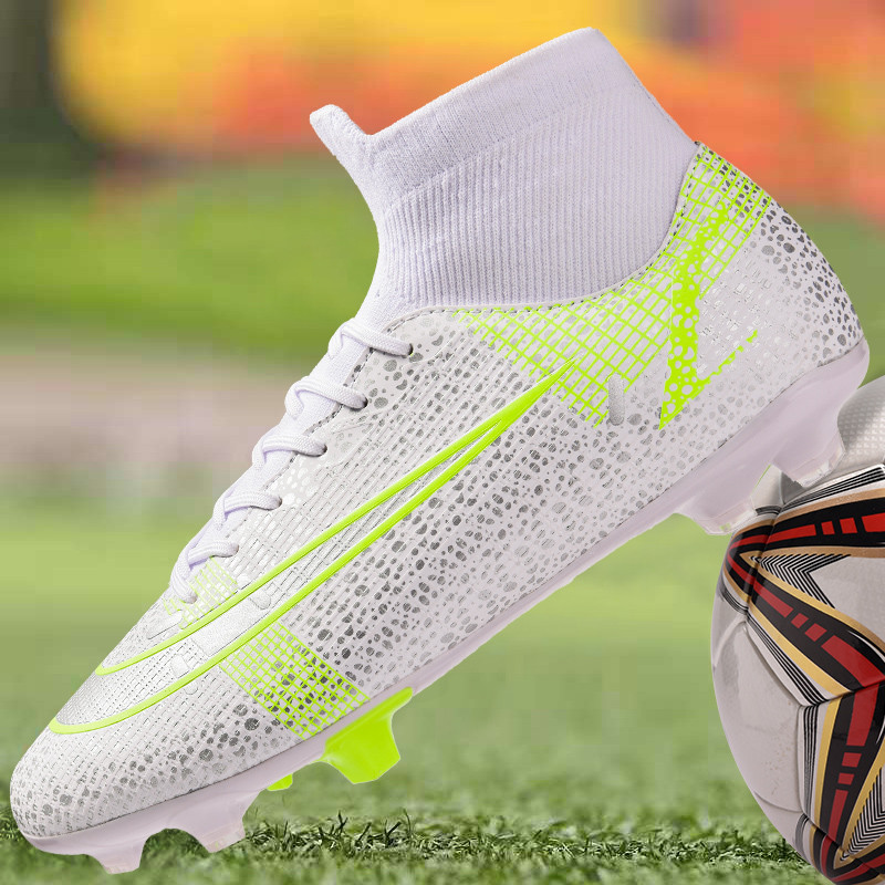 Elpojoši futbola zābaki Vīriešu Profesionālās biedrības Futbola Apavi Skavas FG/TF Neslīdošas sporta kedas Futsal chuteiras Society