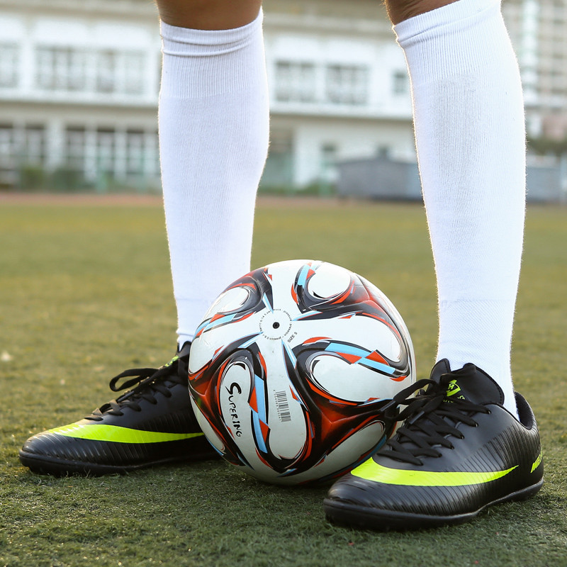 Bērnu futbola apavi biedrība TF/FG Futbola zābaki Vīriešu skavas Apavi Futzāla kedas Āra sporta treniņi Futbola apavi
