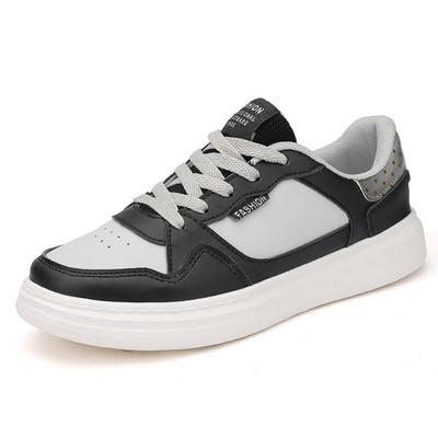 Női gördeszkás cipők Légáteresztő klasszikus stílusú hétköznapi tornacipők könnyű fehér lapos lábbelik csúszásgátló női cipők