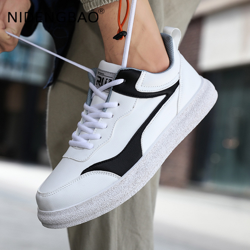 Vyriški sportiniai bateliai riedlenčių sportui iš poliuretano odos vyriški vaikščiojimo lauke laisvalaikio sportiniai batai suvarstoma plokščia avalynė Zapatillas de Hombre