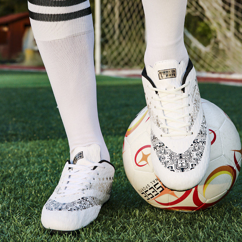 Vyriški futbolo bateliai suaugusiems, vaikams FG futbolo batai, apkabos, žolės, treniruotės, sportinė avalynė, sportbačiai, didesnio dydžio futbolo bateliai