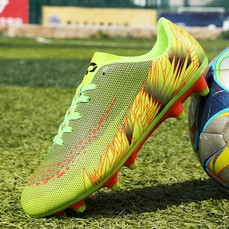 2021 Férfi focicipők AG/TF magas boka futballcipők kültéri csúszásmentes ultrakönnyű futballkapcsok plusz sportcipők