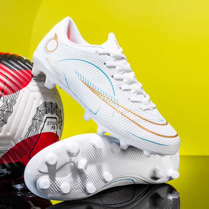 2023 férfi focicipő FG piros/core fekete/nappiros kiváló minőségű kapcsos futballcipő futbol