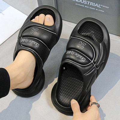 Nyári papucsok csúszásgátló, kopásálló, ütközésgátló vastag platós cipők szandálok puha és kényelmesek