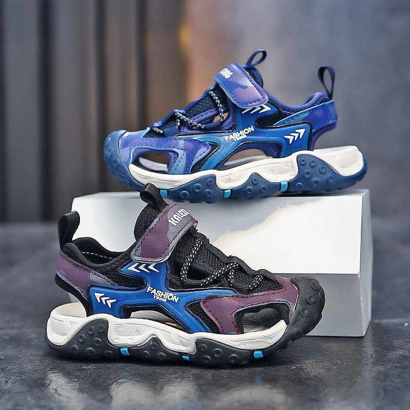 Új stílusú nyári gyerekszandálok légáteresztő fiúszandálok kényelmes gyerekcipők szabadtéri strandon Baotou kopásálló szandál