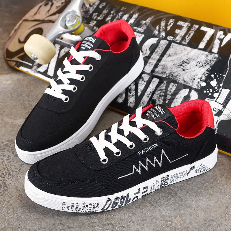 Meeste kingad Mustad tossud Rulajalatsid Hingavad kõndimislõuendist kingad Meeste nööriga jalanõud Meeste vabaajajalatsid Meeste grafiti 2019. aasta