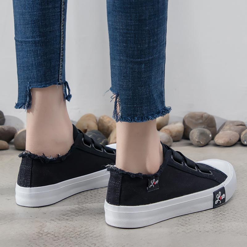 Sieviešu kedas 2022. g. jaunas vieglas, elpojošas audekla vīriešu apavi kedas skeitborda apavi vienkrāsaini sieviešu apavi ar āķi un cilpu