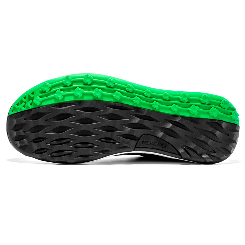 Profesionāli golfa apavi Vīriešu golfa kedas bez smailes vīriešiem Ērti golfa spēlētāji kedas Vieglas pastaigu apavi Liela izmēra