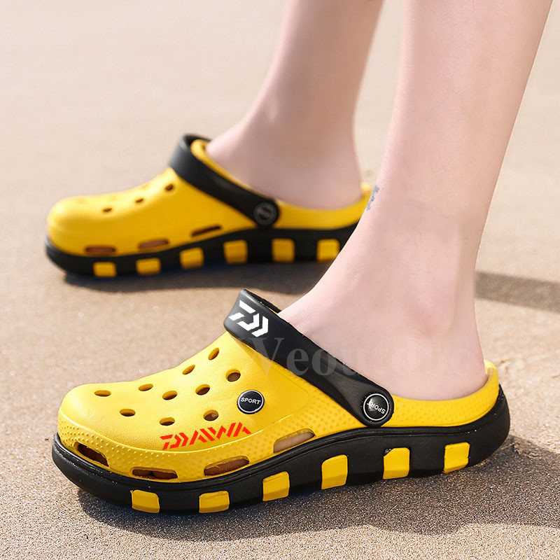 Daiwa suvised välispordid meeste naiste hingavad libisemiskindlad rannasandaalid, kerged ja kerged kulumiskindlad rannakahlamiskingad