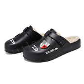 Daiwa Vīriešu ziemas čības PU sandales Siltas iekštelpu apavi Mode āra sports Neslīdošs vīriešu mājas makšķerēšanas čības