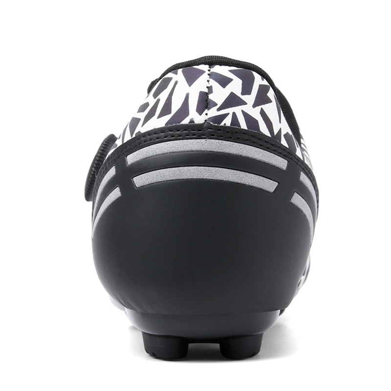 Férfi Női Kerékpáros Cipők sapatilha ciclismo mtb Országúti kerékpáros tornacipők Luminous kerékpáros cipők kapcsok cipők SPD Mountain Racing cipők