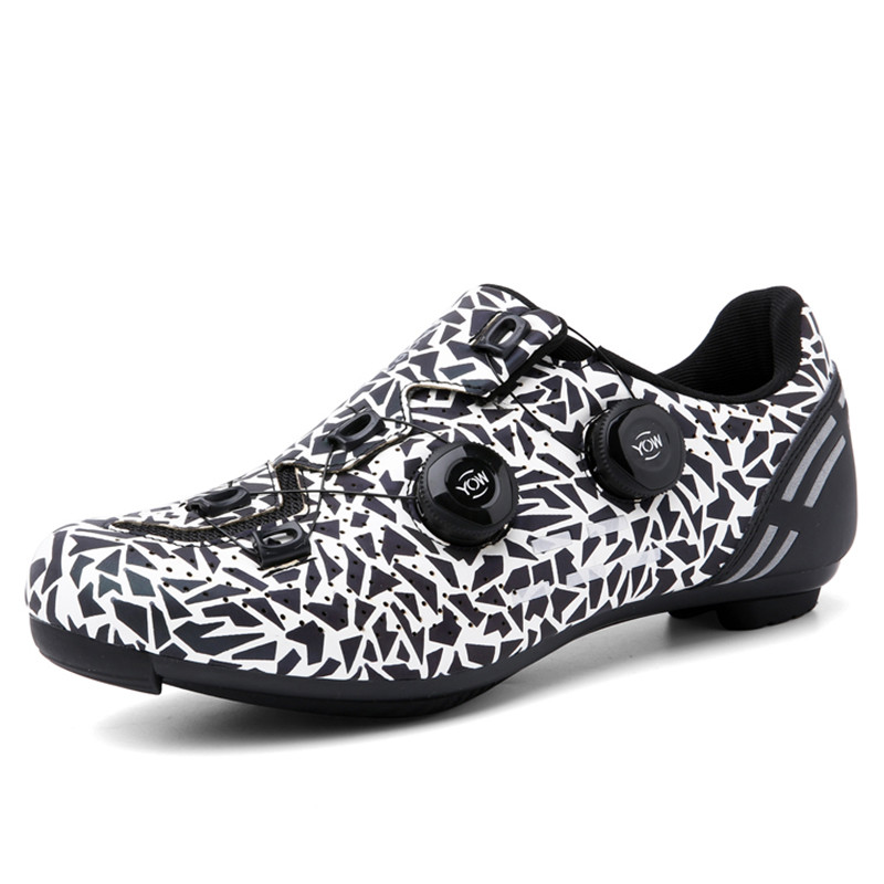 Férfi Női Kerékpáros Cipők sapatilha ciclismo mtb Országúti kerékpáros tornacipők Luminous kerékpáros cipők kapcsok cipők SPD Mountain Racing cipők