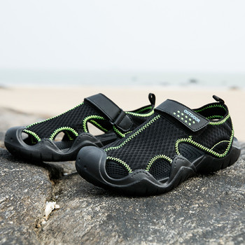 Летни външни сандали Обувки Мъжки дишащи мрежести мъжки маратонки Пластмасови мъжки ежедневни обувки Летни плажни обувки Обувки за вода