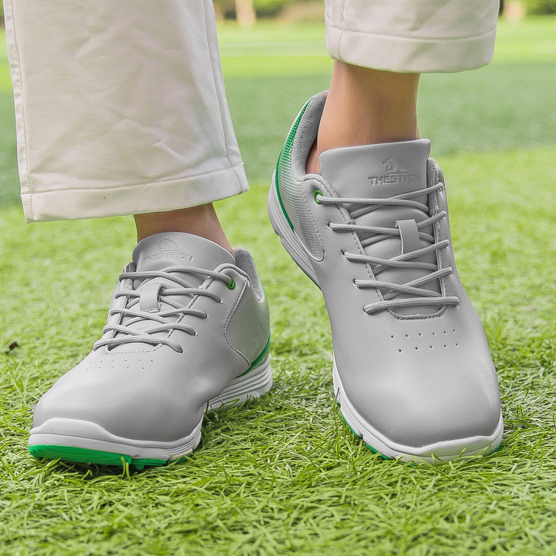 Férfi tüske nélküli golfcipők vízálló golfcipők kültéri Anit slip sétacipők golfozóknak Kényelmes sétacipők