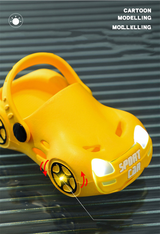 Suvised Laste EVA sandaalid Lastele Sussid Beebipoisid Tüdrukud Pehme Tald Libisemisvastane Hole Rannakingad Armsad Multifilmid Auto Helendavad Tuled