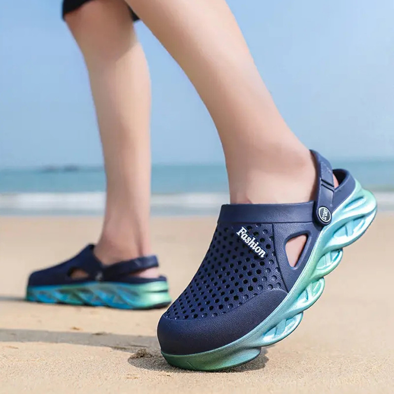 Férfi női vastag talpú strandpapucsok kerti klumpák könnyű divat pár üreges cipők 36-45 méret