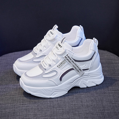 2022 нови маркови обувки на танкетка Модни дизайнерски бели маратонки Дамски кожени тенис с дебела подметка Спортни обувки дамски Zapatillas Mujer