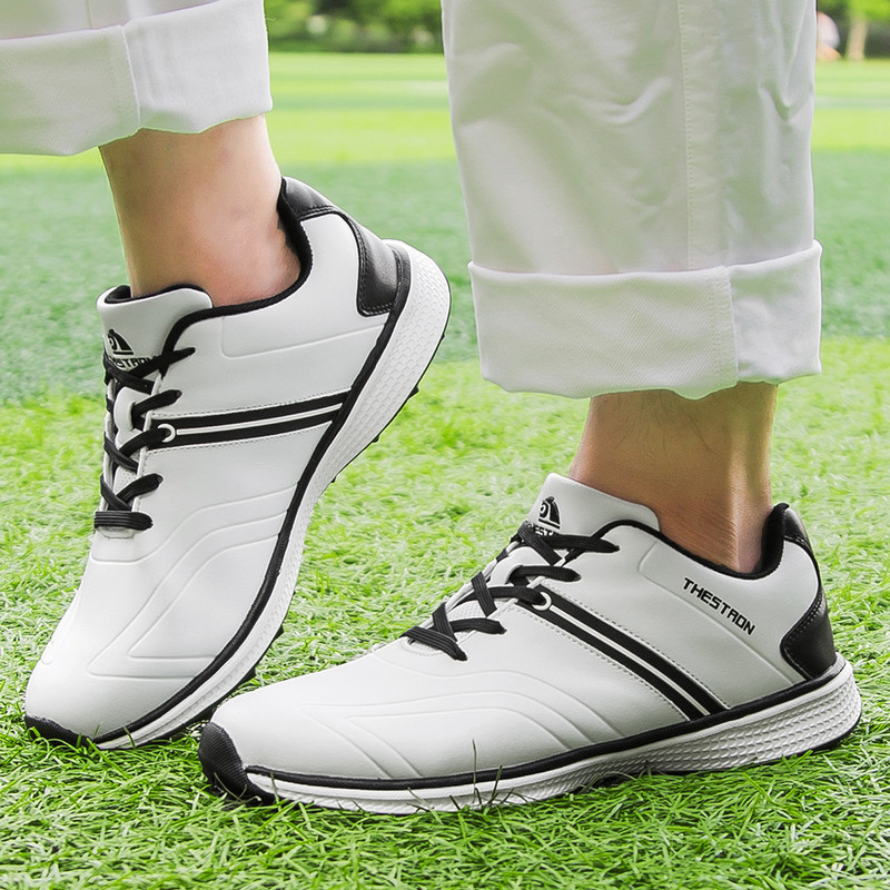 Vízálló golfcipők Férfi Professzionális Golf Cipők Tüskés Bőr Golf Sportcipők Férfi Golfozó Sneaker Gym Gym Walking