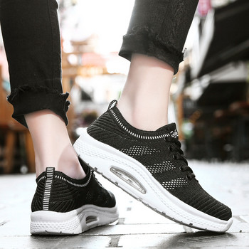 Ежедневни маратонки Удобни дамски обувки за тенис Дишащи тренировъчни обувки Въздушна възглавница Дамски обувки за спорт на открито Платформа